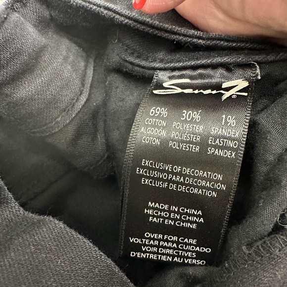 🎉Seven 7 black skinny jeans with gold brocade trim down sides. Sz 4 - Picture 4 of 9